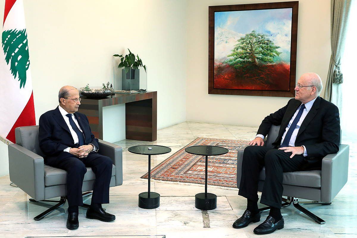 Aoun presidentea eta Mikati lehen ministroa, gaur goizean. DALATI&NOHRA / EFE