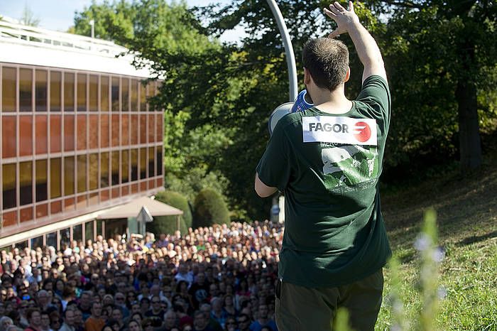 Fagor Etxetresnak kooperatibaren Itxieraren aurkako manifestazioaren amaiera, urriaren 18an. RAUL BOGAJO, ARP