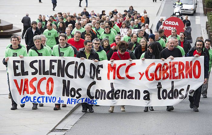 Protesta gaur, Gasteizen. RAUL BOGAJO, ARP