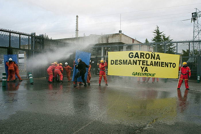 Greenpeaceren protesta Garoñan, aurreko astean. MARIO GOMEZ