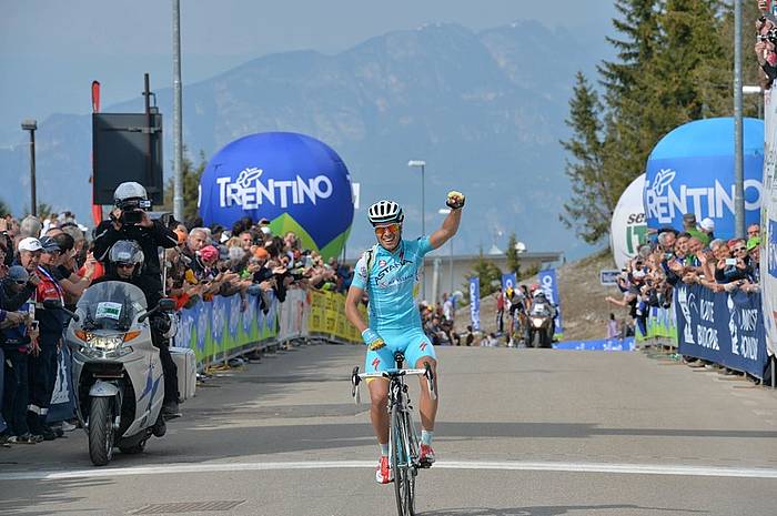 Mikel Landa Trentinoko itzuliko 4. etapa irabazten. BERRIA