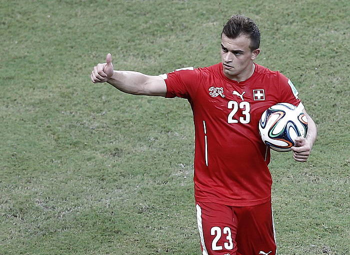 Xherdan Shaqiri Suitzako aurreelaria. Hark egin ditu bere selekzioaren hiru golak. JESUS DIGES / EFE