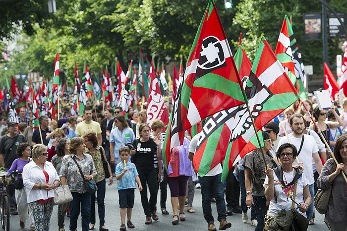 Bilbon manifestazioa egin zuten sindikatuek, ekainaren 26an. MARISOL RAMIREZ, ARP