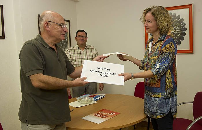 Cristina Gonzalez, abalak aurkezten. RAUL BOGAJO, ARP