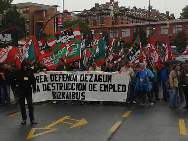 Bizkaibuseko langileen manifestazioa, laugarren greba egunean. SORTU BIZKAIA