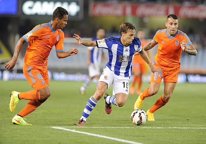 Sergio Canales, Valentziaren aurkako partidan. JON URBE / ARGAZKI PRESS