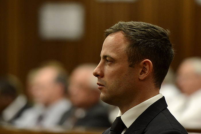 Oscar Pistorius, epaiketan. HERMAN VERWEY/POOL