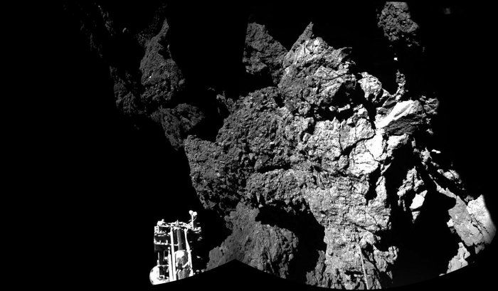 Zundak kometaren azaletik bidali duen lehen argazkia. Zunda bera ikusten da. ESA/ROSETTA/PHILAE/CIVA