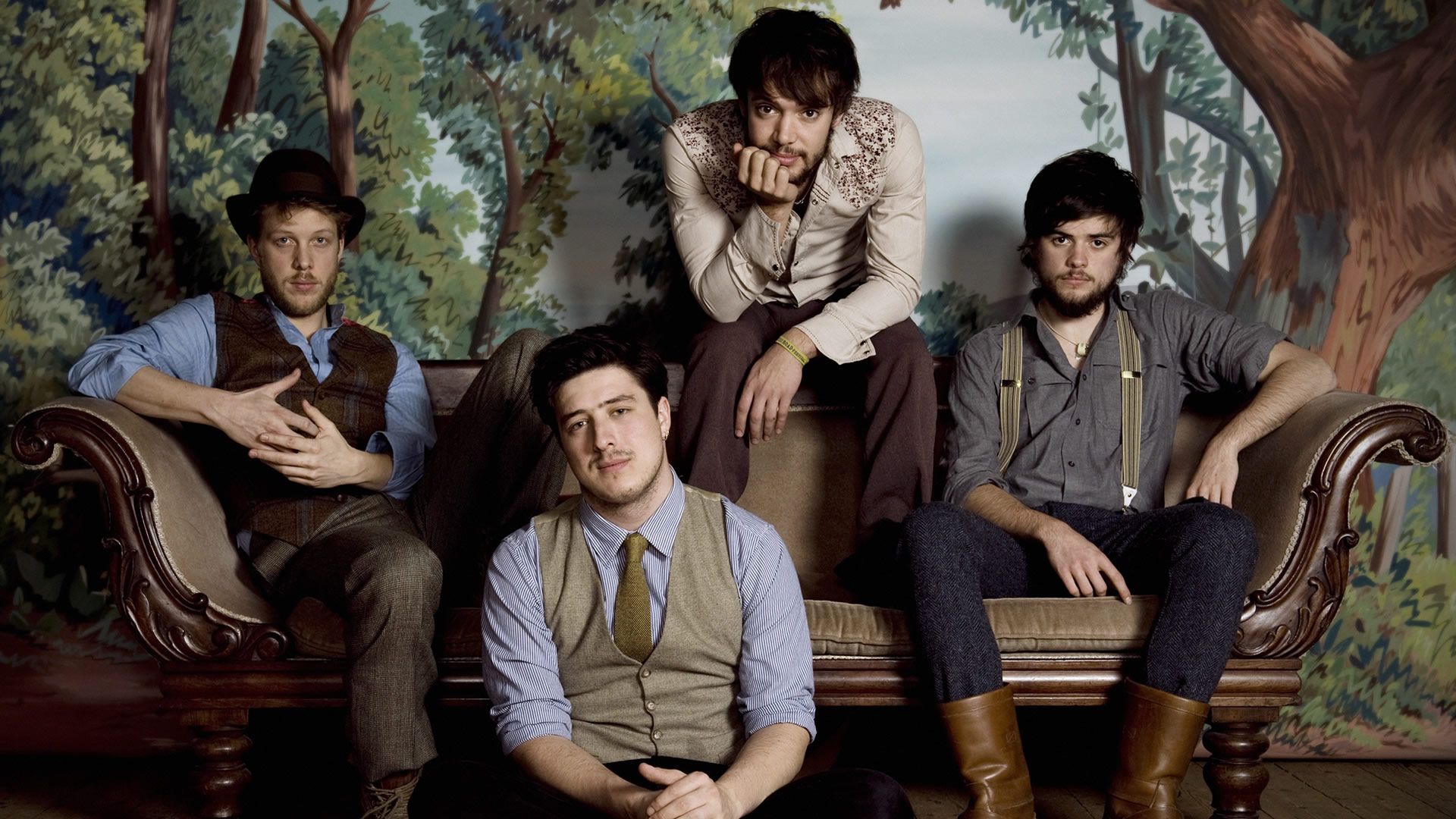 Mumford & Sons taldea. BERRIA