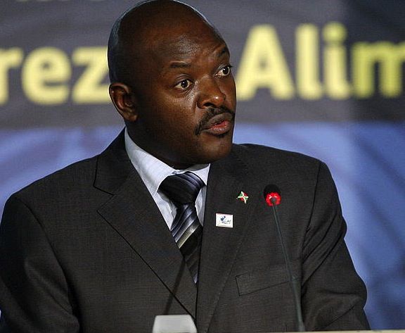 Pierre Nkurunziza Burundiko presidentea, Roman, Italian emandako, NBEko Munduko Elikadura Segurtasunaren inguruko hitzaldi batean. ALESSANDRO DI MEO, EFE