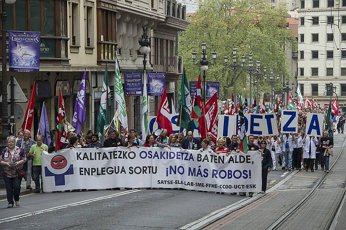 Langileek apirilean egindako protesta, Bilbon. MONIKA DEL VALLE / ARGAZKI PRESS