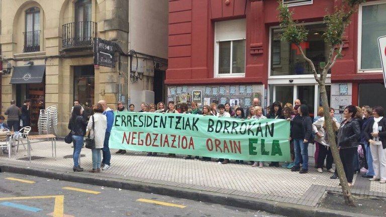 Protesta bat Donostiako Antiguan. ELA