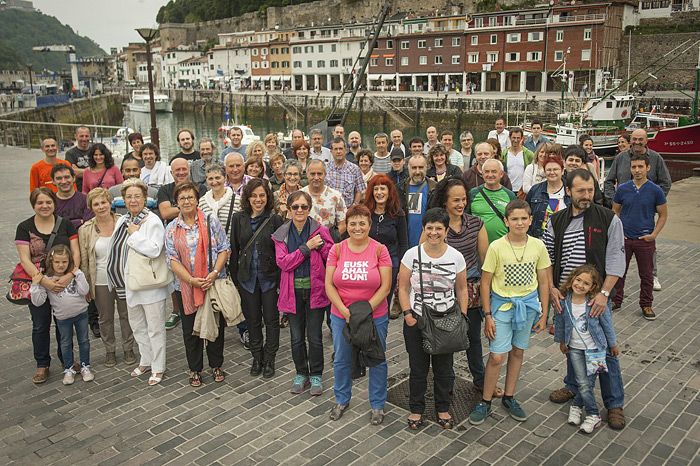 Donostian ateratako taldeko argazkia. AEK