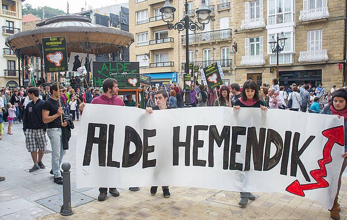 Guardia Zibila eta Espainiako Polizia Euskal Herritik joatearen aldeko manifestaldia, iazko ekainean, Zarautzen. ANDONI CANELLADA / ARGAZKI PRESS