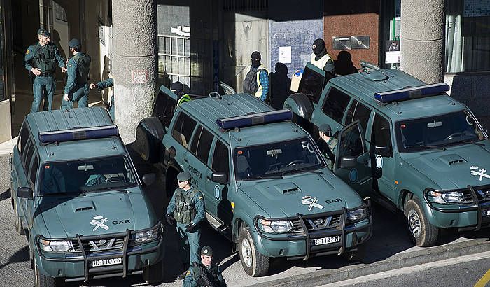 Guardia Zibila, Bilbon, polizia operazio batean. LUIS JAUREGIALTZO, ARGAZKI PRESS