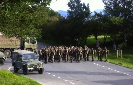 Militarrak Larraitzen. GAZTE ABERTZALEAK