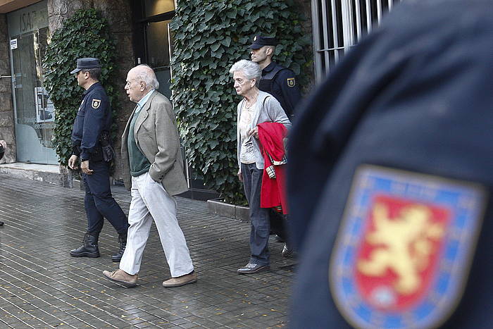 Pujol-Ferrusola familiaren kontrako polizia operazioa, iragan urrian. QUIQUE GARCíA, EFE