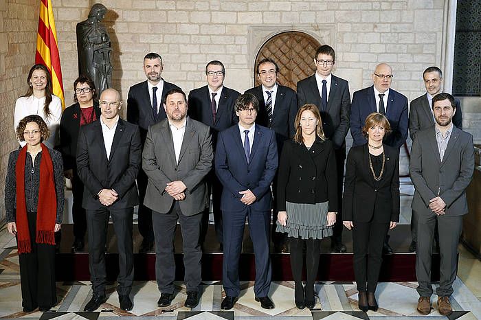 Carles Puigdemont Generalitateko presidentea, Artur Masekin kargua hartu berritan. ANDREU DALMAU / EFE