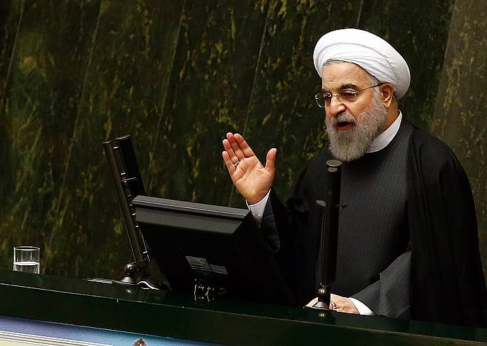 Rohani, Irango Parlamentuan hizketan. ABEDIN TAHERKENAREH / EFE