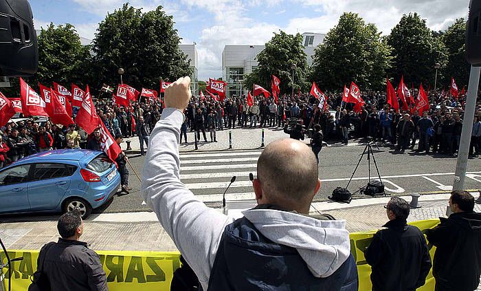 Metalgintzako negoziazio kolektiboa eskatzeko LABen protesta bat. JAVIER ETXEZARRETA / EFE