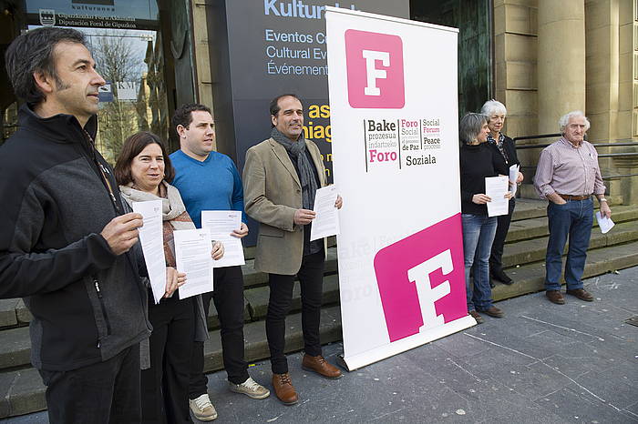 Foro Sozialeko kideak, joan den otsailean, Donostian. JUAN CARLOS RUIZ, ARGAZKI PRESS