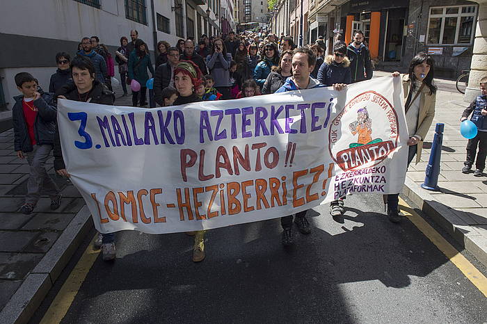 LOMCEren aurkako protesta bat, apÃ¬rilean, Portugaleten (Bizkaia). MONIKA DEL VALLE / ARGAZKI PRESS