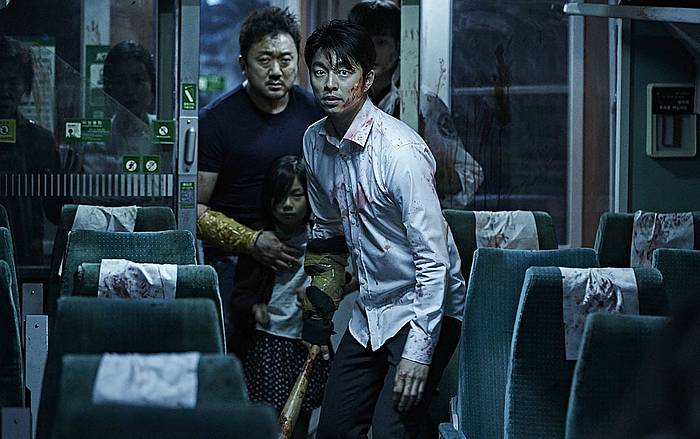 'Train to Busan' filmeko irudi bat. BELDURREZKO ASTEA