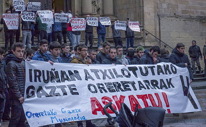 Elkarretaratzea Errenterian, martxoan, atxilotuak askatzeko eskatzeko. ANDONI CANELLADA / ARGAZKI PRESS