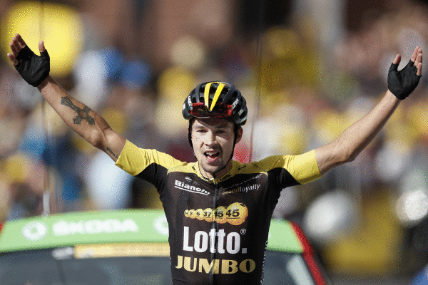 YOAN VALAT / EFE. PRIMOZ ROGLIC HELMUGAN SARTZEN.