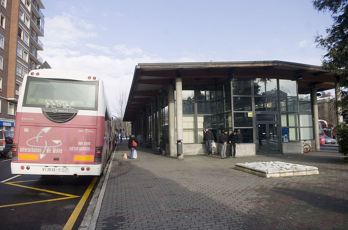 Egungo Gasteizko autobus geltokia. JUANAN RUIZ / ARP.