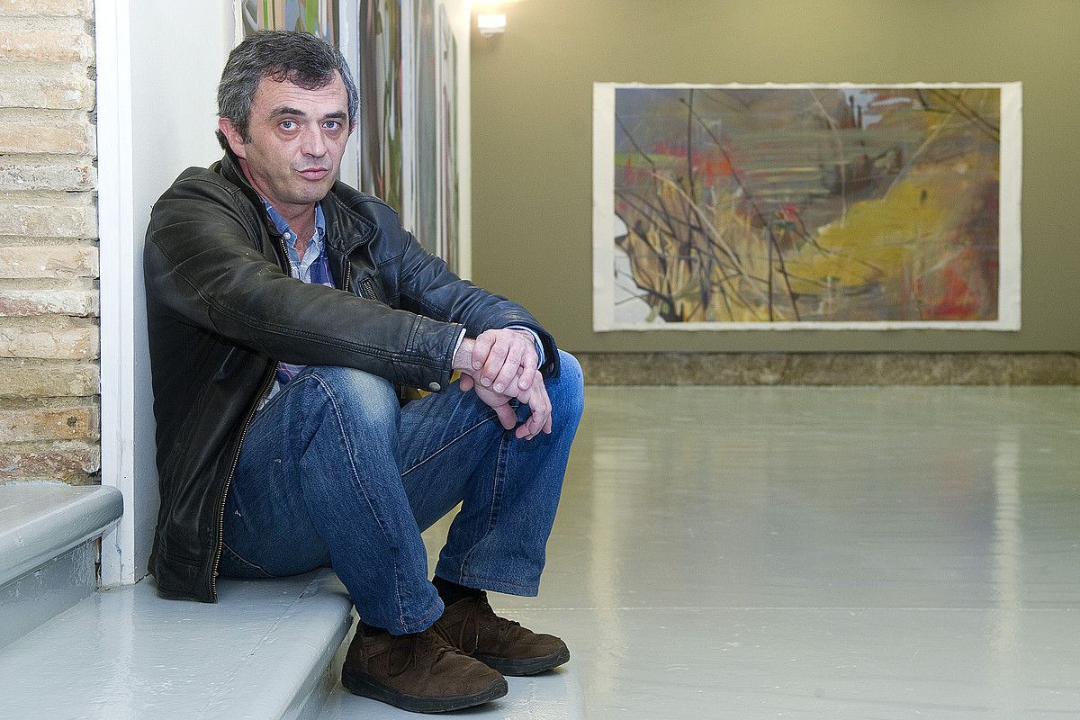 Alfonso Askunze artistaren 56 margolan bildu dituzte erakusketan. IÑIGO URIZ / ARGAZKI PRESS.