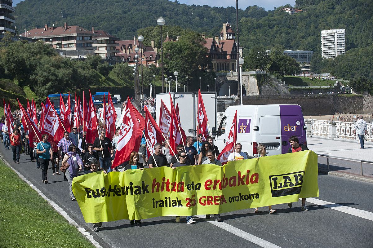 LABeko hainbat ordezkari, atzo, Donostian. JON URBE / ARGAZKI PRESS.