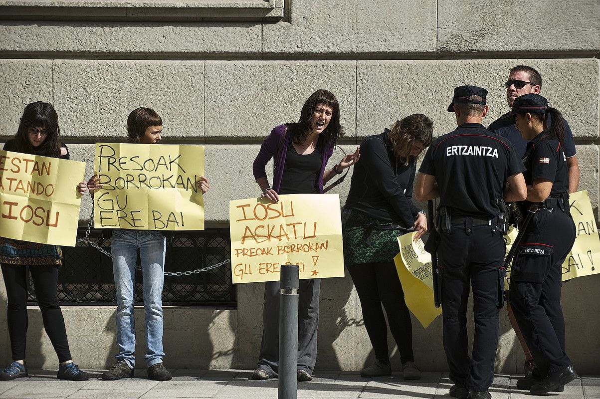 Gasteizko ekintza. JUANAN RUIZ / ARGAZKI PRESS.