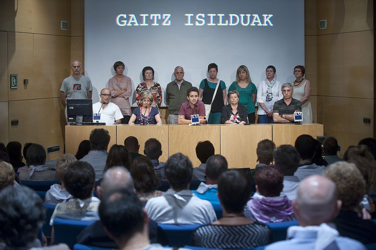 Presoen senide eta Etxerat-eko kideak, Gaitz Isilduak dokumentalaren aurkezpenean. JON URBE / ARGAZKI PRESS.