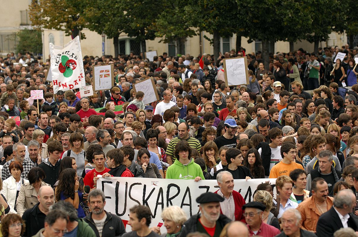 2009ko Deiadar manifestazioa, artxiboko irudi batean. GAIZKA IROZ.