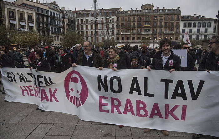 Iruñean egin duten manifestazioa. JAGOBA MANTEROLA, ARGAZKI PRESS