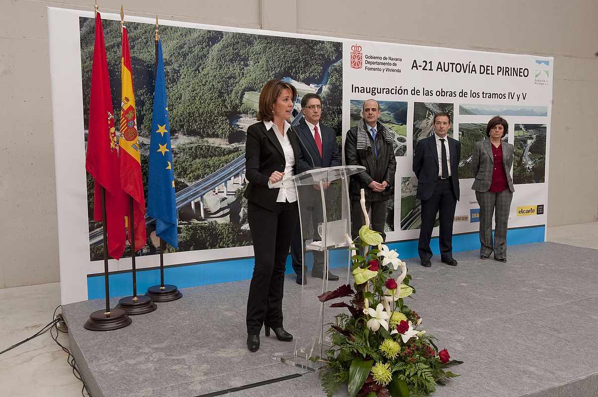 Barcina, atzo, autobidearen inaugurazioan. E. PIMOULIER.