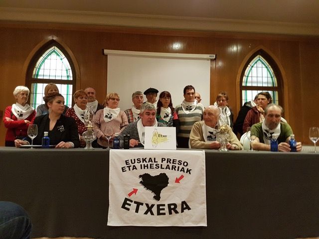 Etxerat-en gaurko agerraldia, Iruñean. ETXERAT