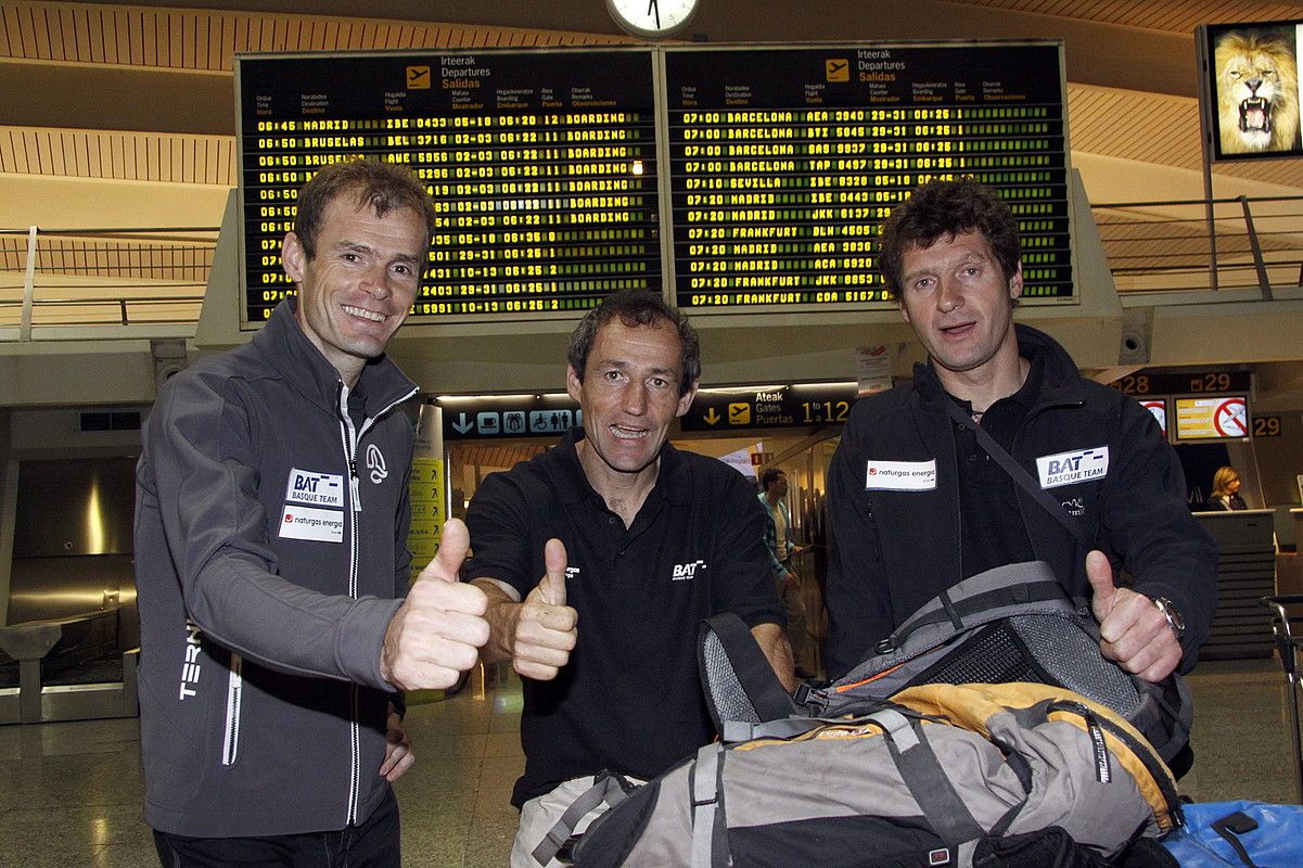 Alberto Iñurrategi, Mikel Zabalza eta Juan Vallejo. BAT BASQUE TEAM.