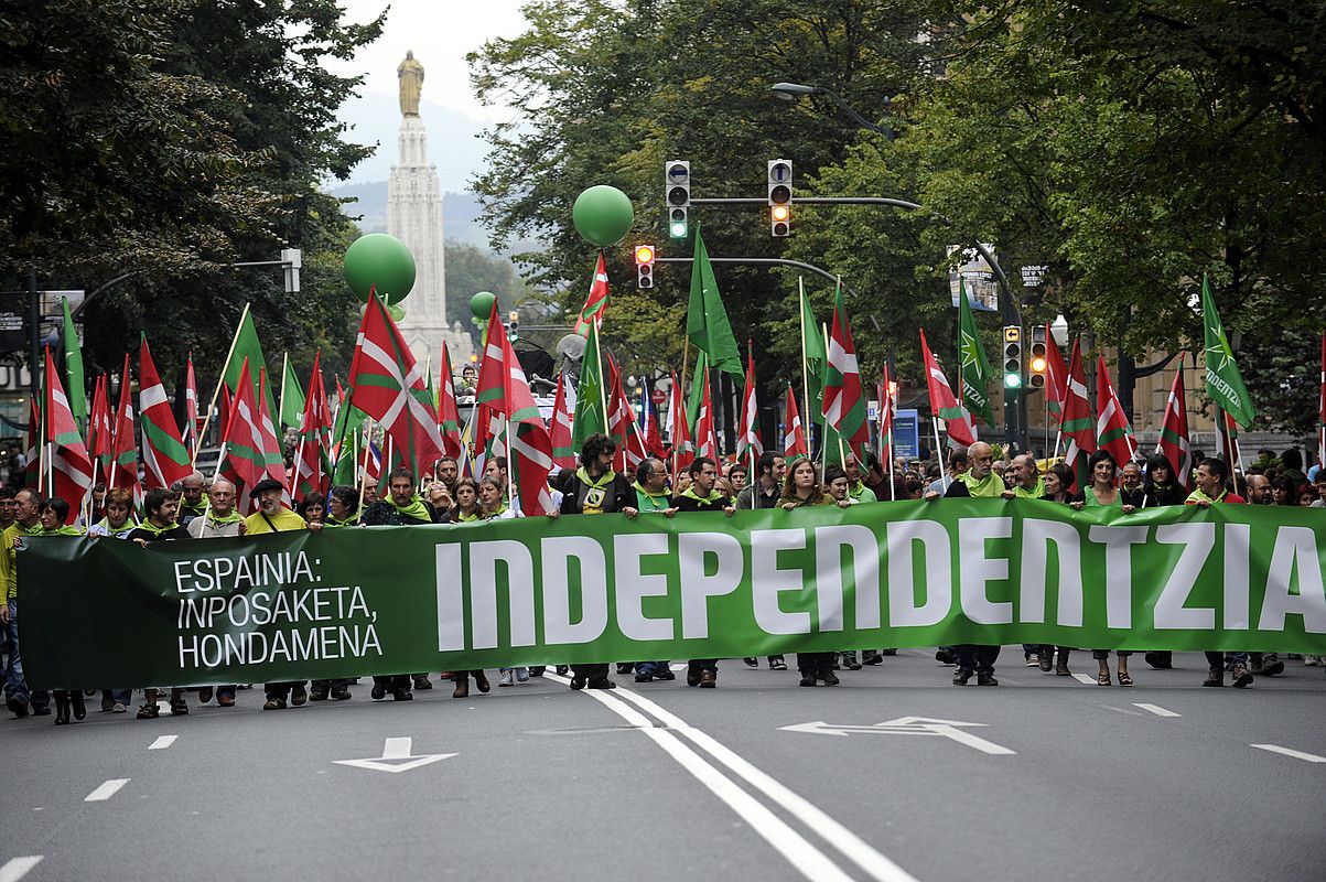 Independentistak Sareak iragan urriaren 12an Bilbon egindako manifestazioa. MARISOL RAMIREZ / ARGAZKI PRESS.