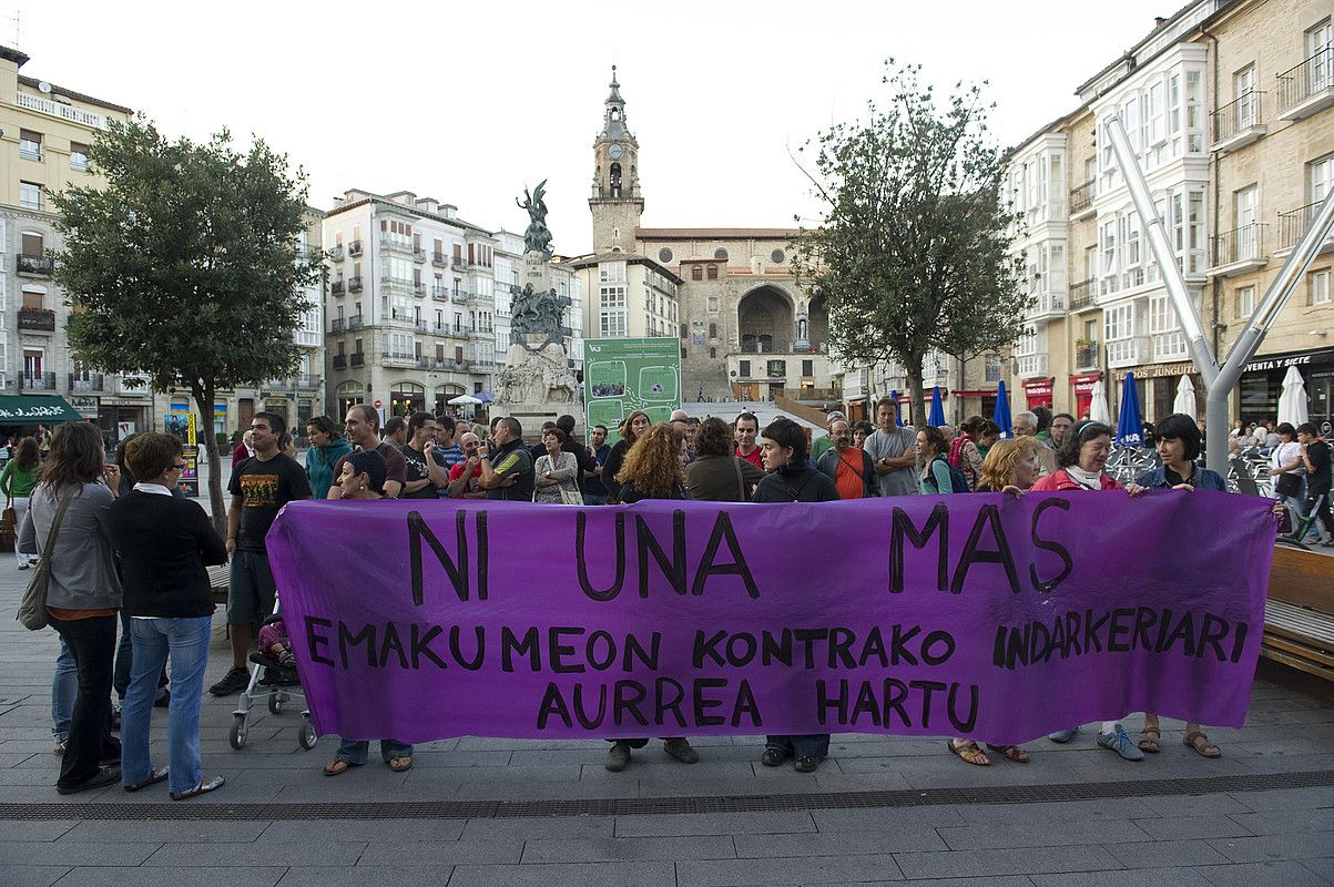 Genero indarkeria salatzeko protesta, artxiboko irudi batean. JUANAN RUIZ.