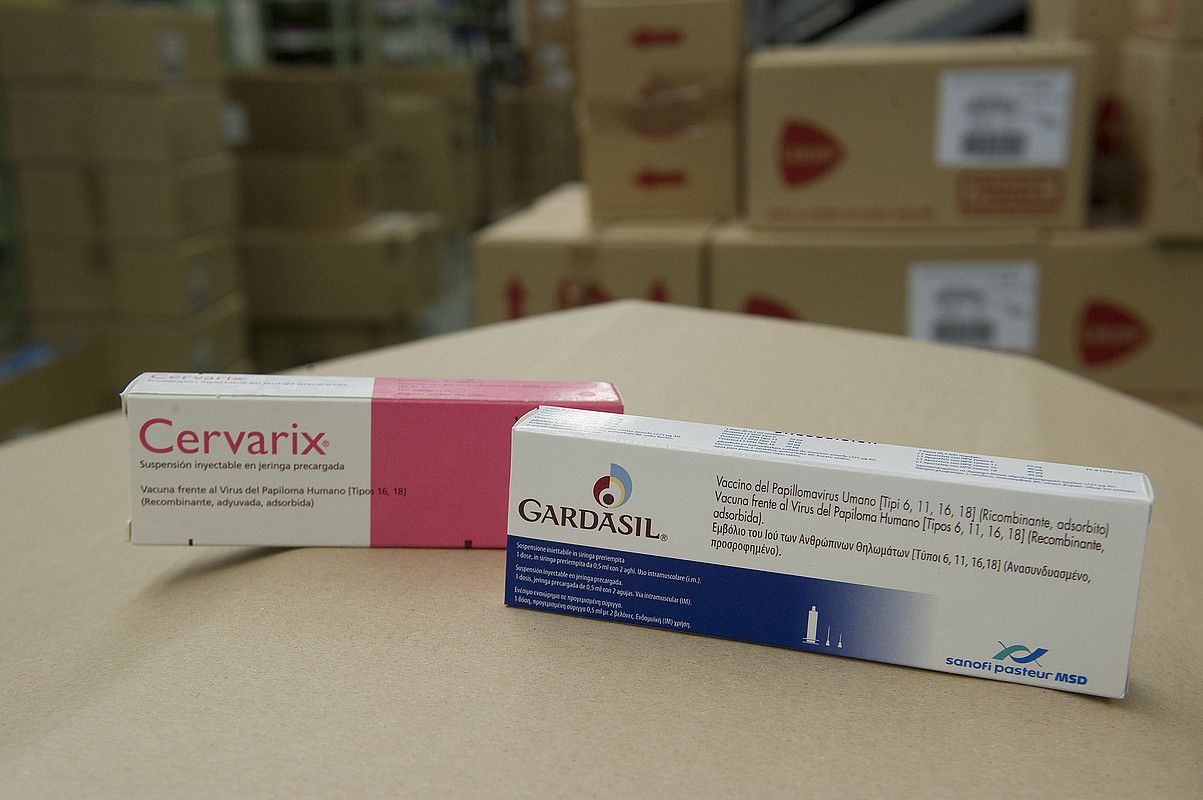 Gardasil eta Cervarix dira egun merkaturatzen diren bi txertoak. ANDONI CANELLADA / ARP.