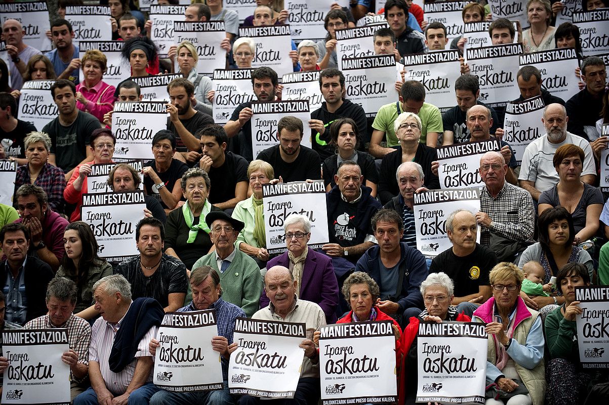 Ibon Iparragirreren askatasuna eskatzeko Ondarroan egindako protesta bat. MARISOL RAMIREZ / ARGAZKI PRESS.