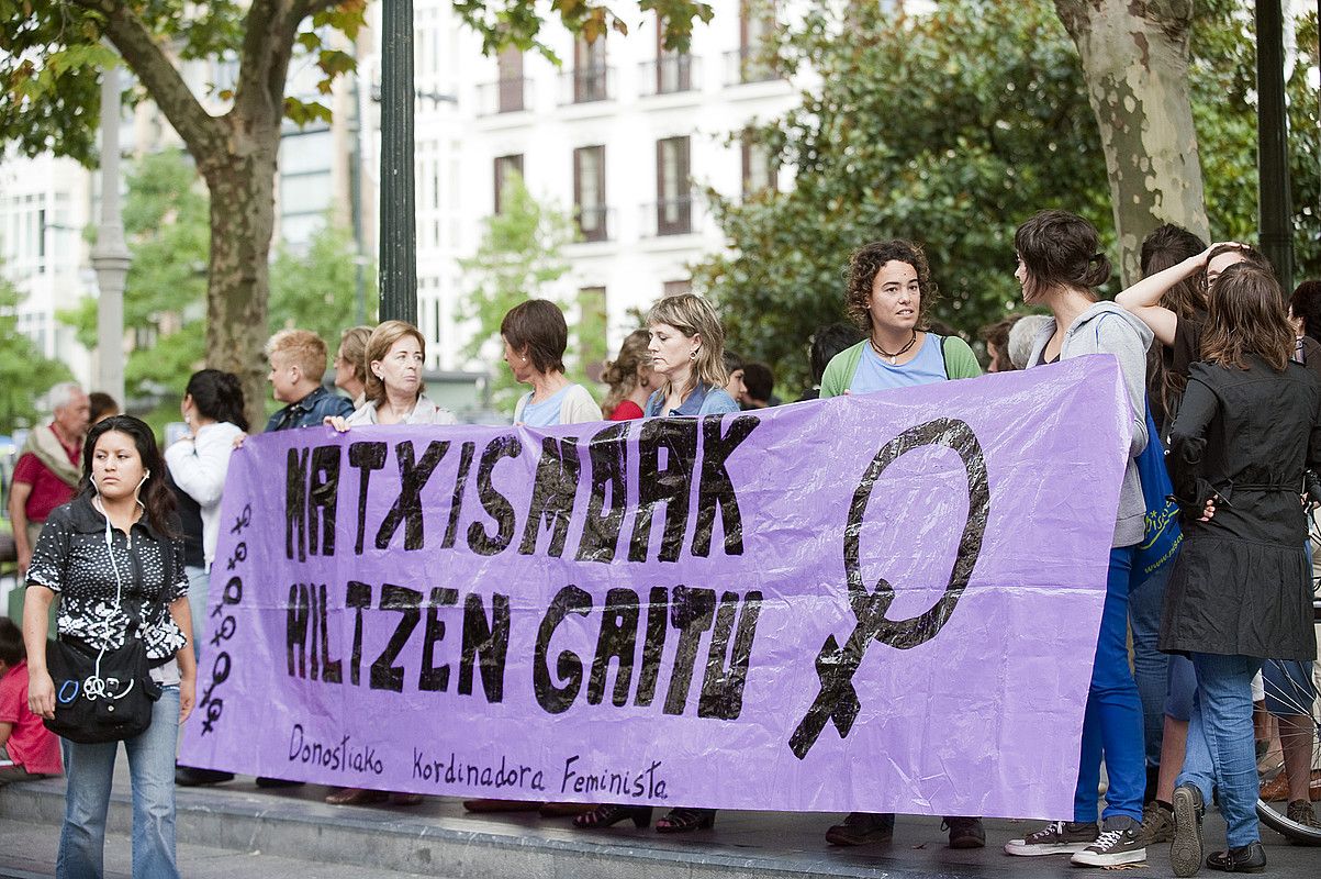 Deisy Mendozaren erailketa salatzeko elkarretaratzea, abuztuan, Donostian. JUAN CARLOS RUIZ / ARGAZKI PRESS.