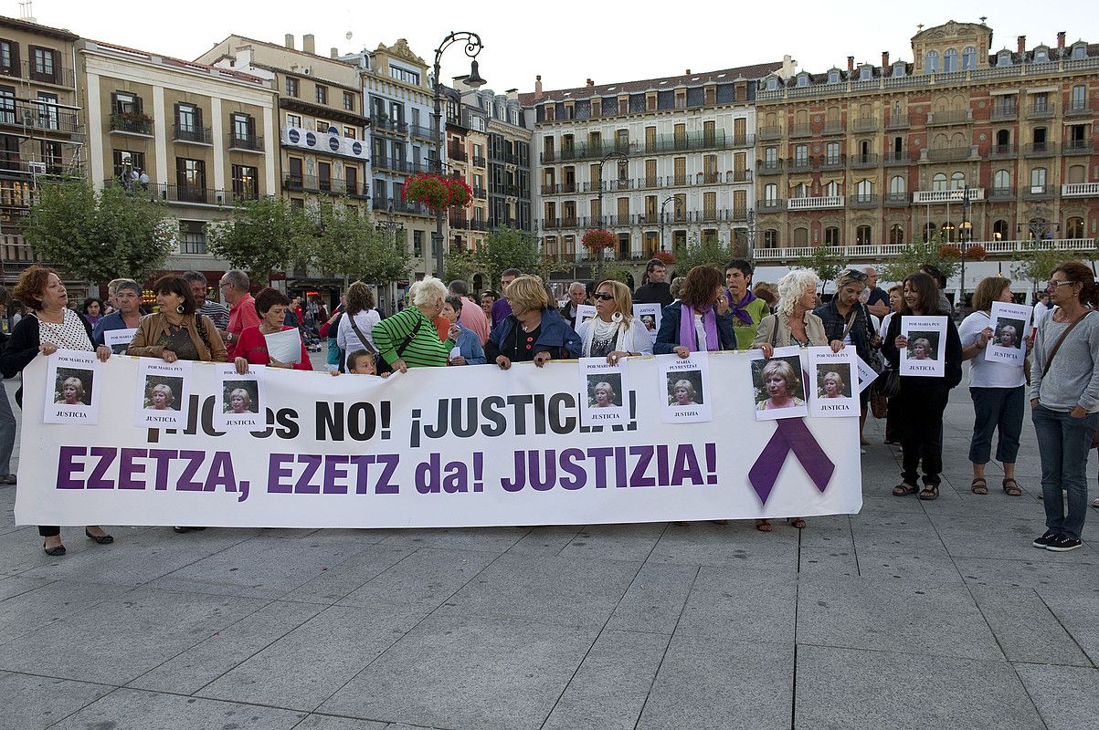 Astelehen Lilak taldearen hilabete hasierako protesta bat. I. ZABALETA / ARP.