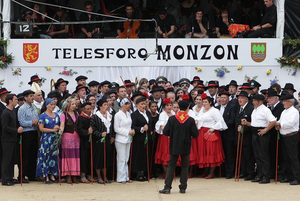 Telesforo Monzon zenaren borrokak eta bizitza kontatzen ditu pastoralak. BOB EDME.