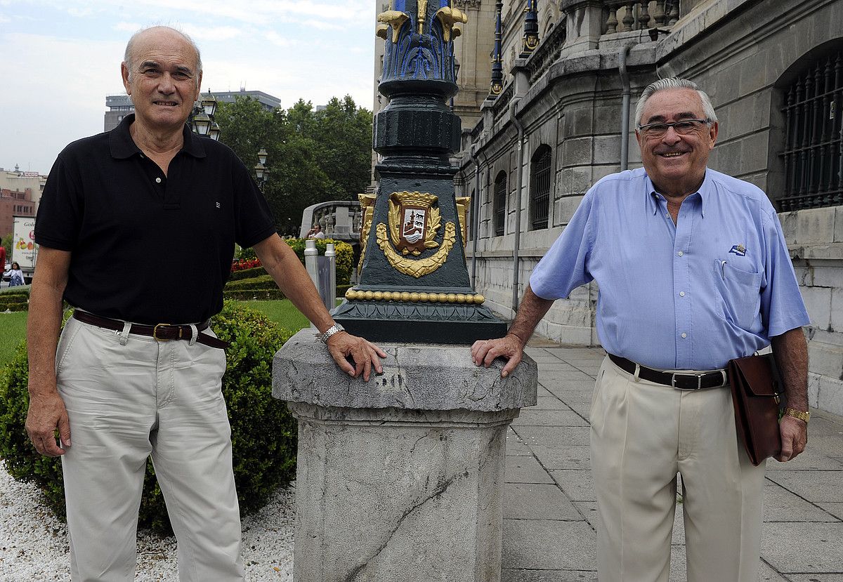 Los Cinco Bilbainos taldeko Jose Luis Fernandez eta Jose Antonio Bizkaia. MONIKA DEL VALLE / ARGAZKI PRESS.