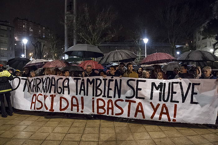 Manifestazioaren une bat, Otxarkoagako kaleetan. ARITZ LOIOLA / ARGAZKI PRESS