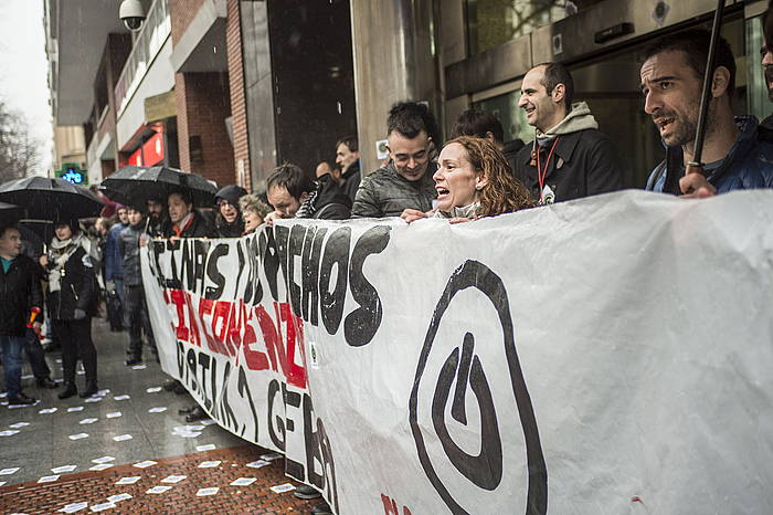 Bulegoetako langileen protesta bat, otsailean. MARISOL RAMIREZ, ARGAZKI PESS