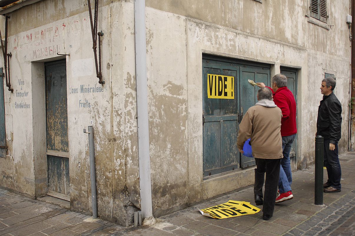 Donibane Lohizunek 250 etxe huts ditu. GAIZKA IROZ.